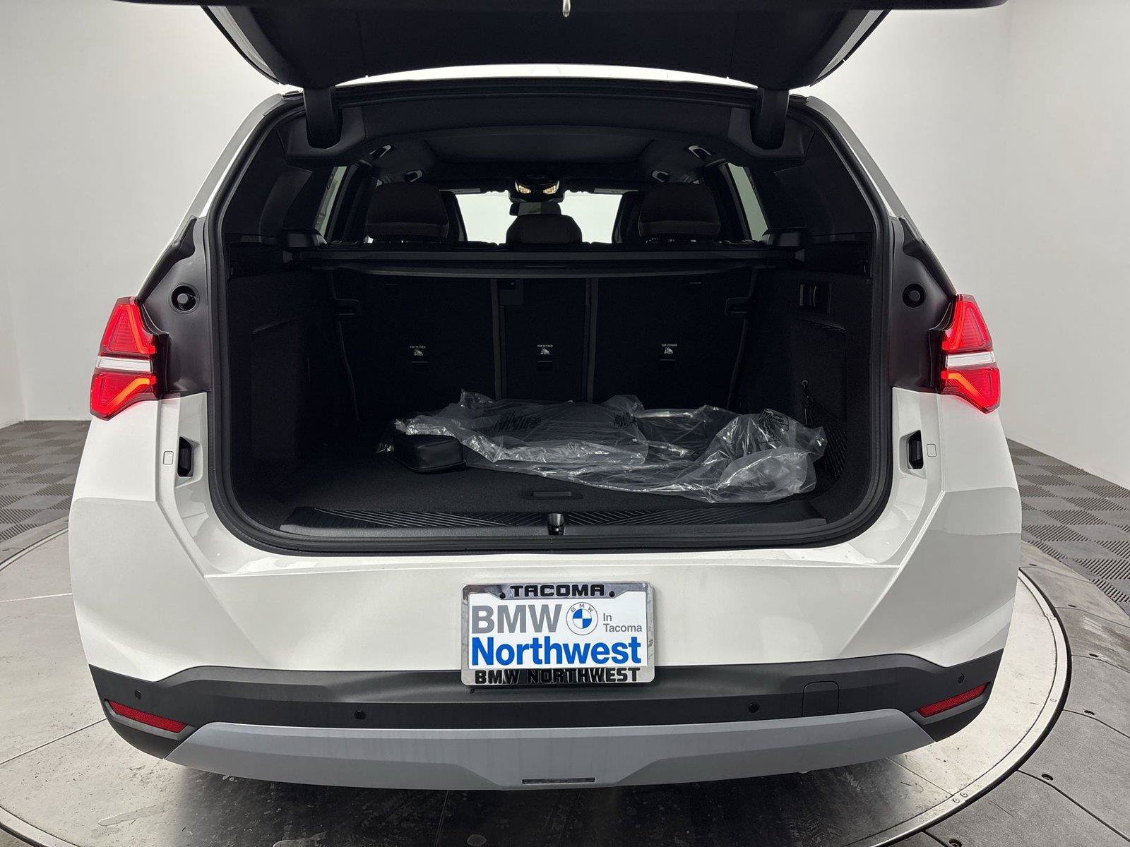 New 2026 BMW X3 xDrive30i w/ Premium Package AWD/4WD image 21