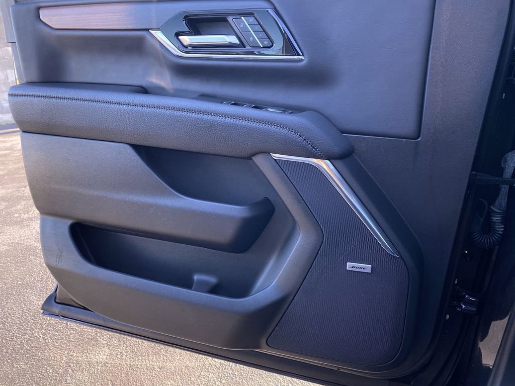 Certified 2025 GMC Yukon XL Denali image 30