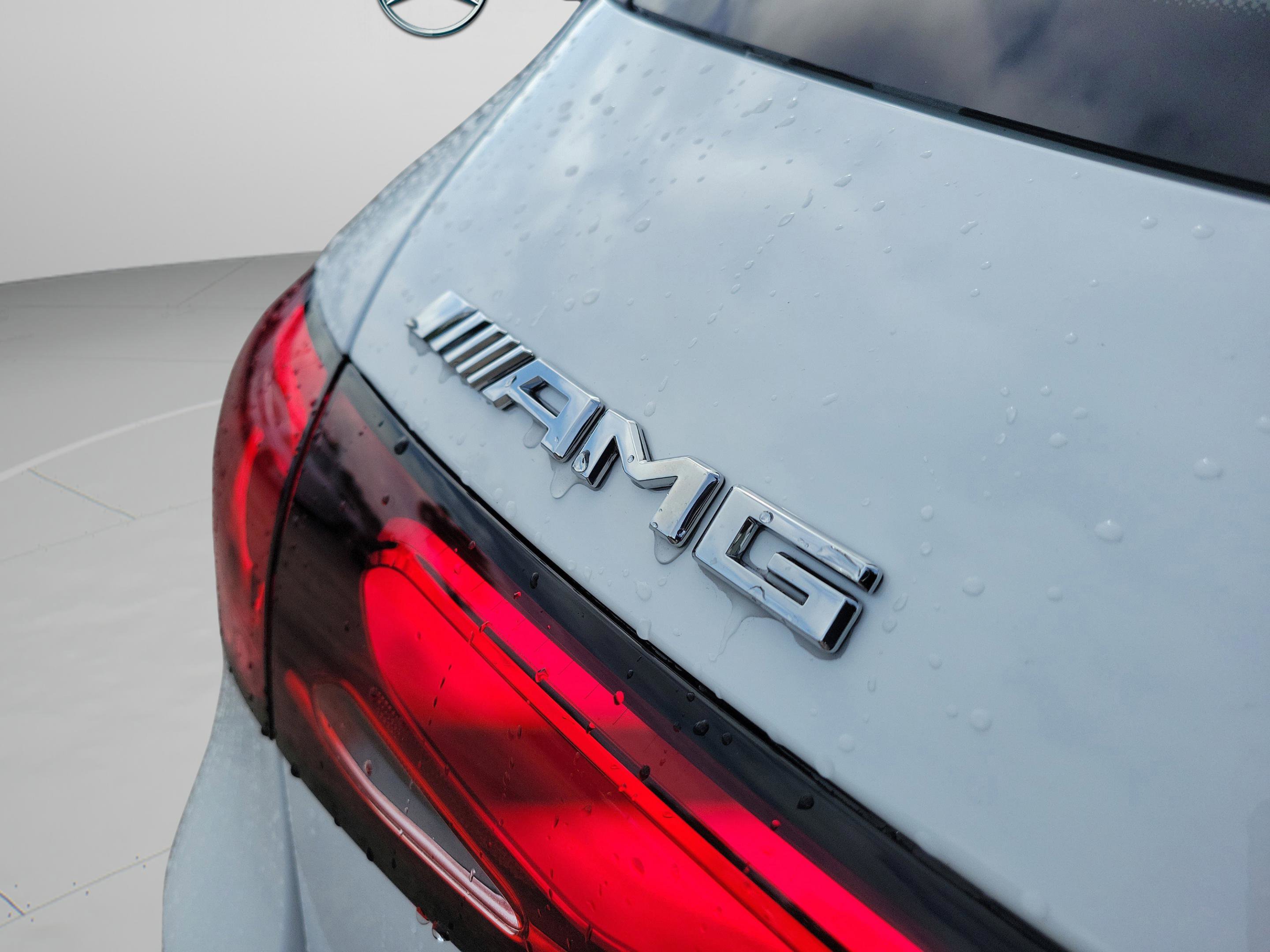 New 2026 Mercedes-Benz GLC 43 AMG 4MATIC image 6