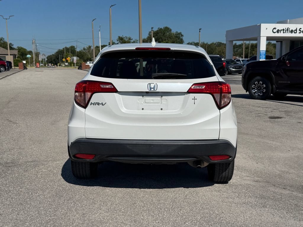 Used 2017 Honda HR-V EX image 6