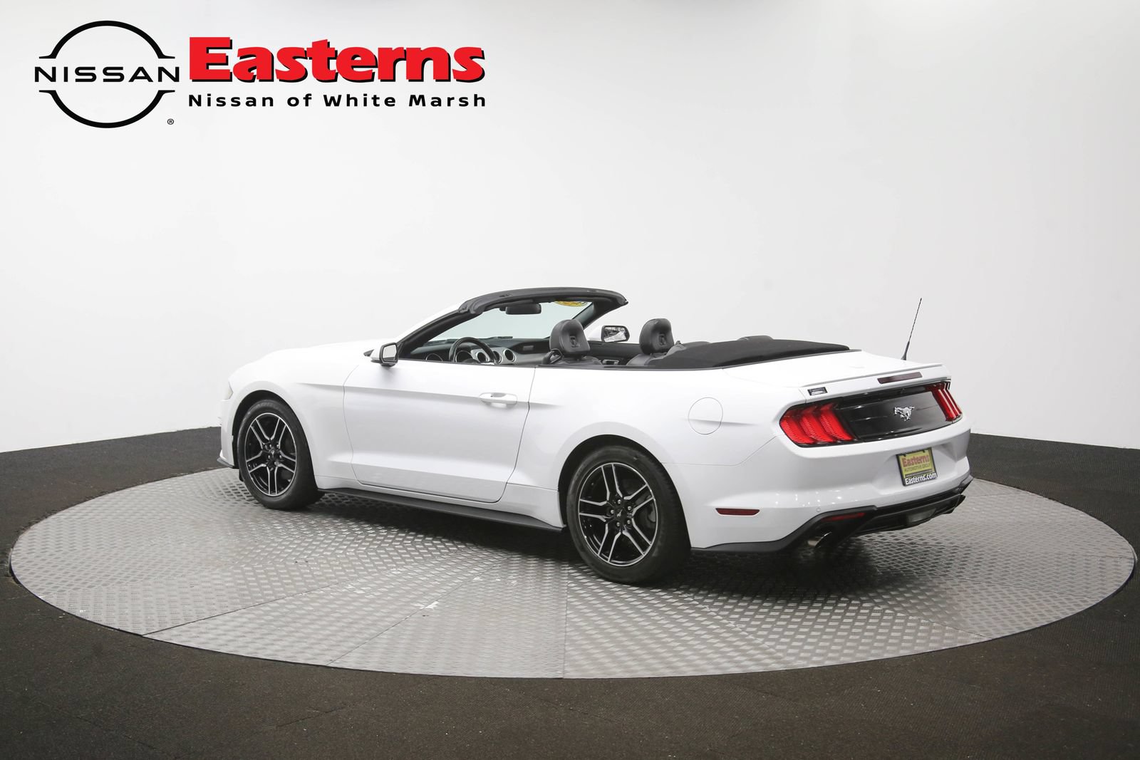 Used 2022 Ford Mustang Premium RWD image 61
