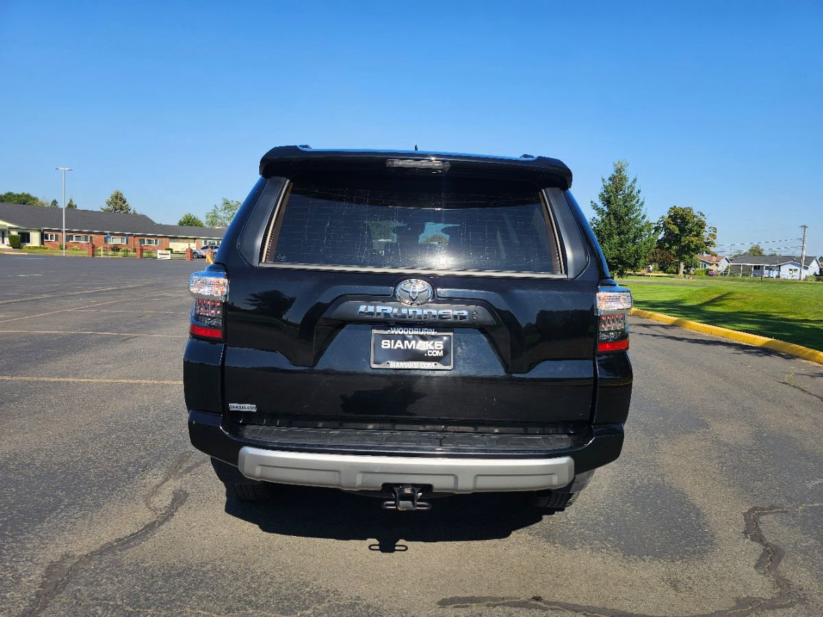 Used 2024 Toyota 4Runner TRD Off-Road Premium image 18