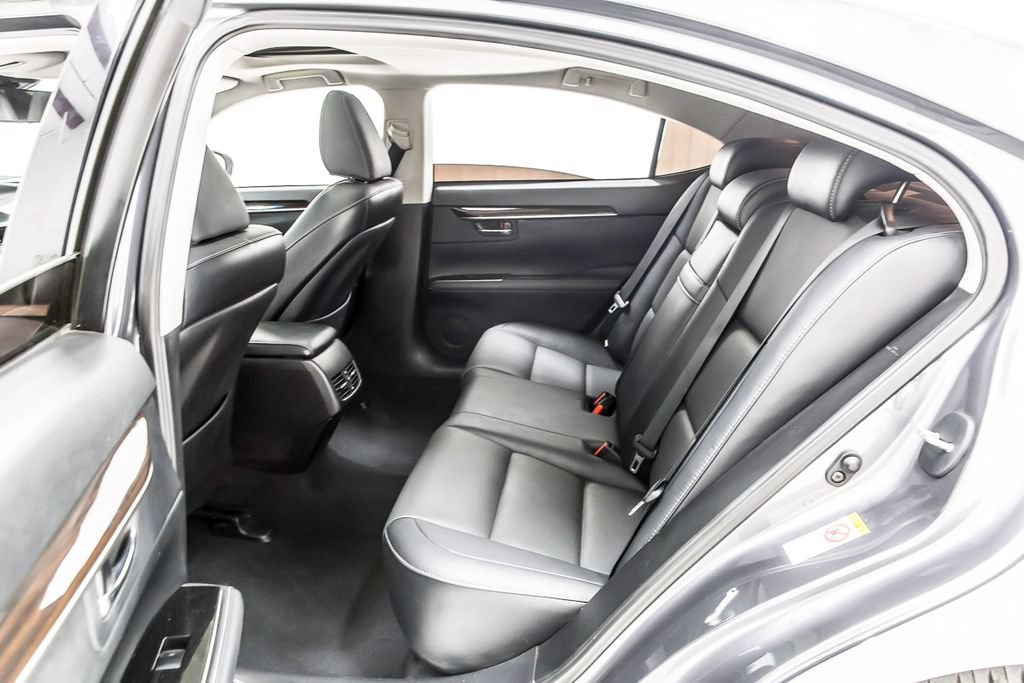 Used 2018 Lexus ES 350 w/ Premier Package FWD image 32
