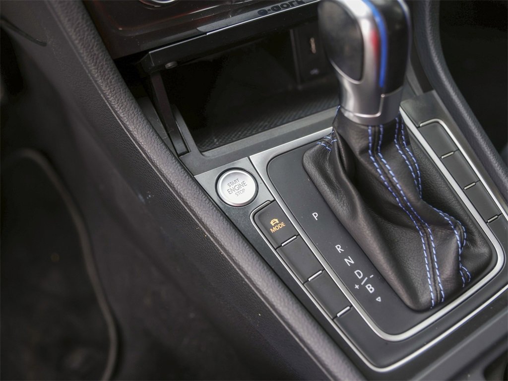 Used 2019 Volkswagen e-Golf SE w/ Driver Assistance Package image 23