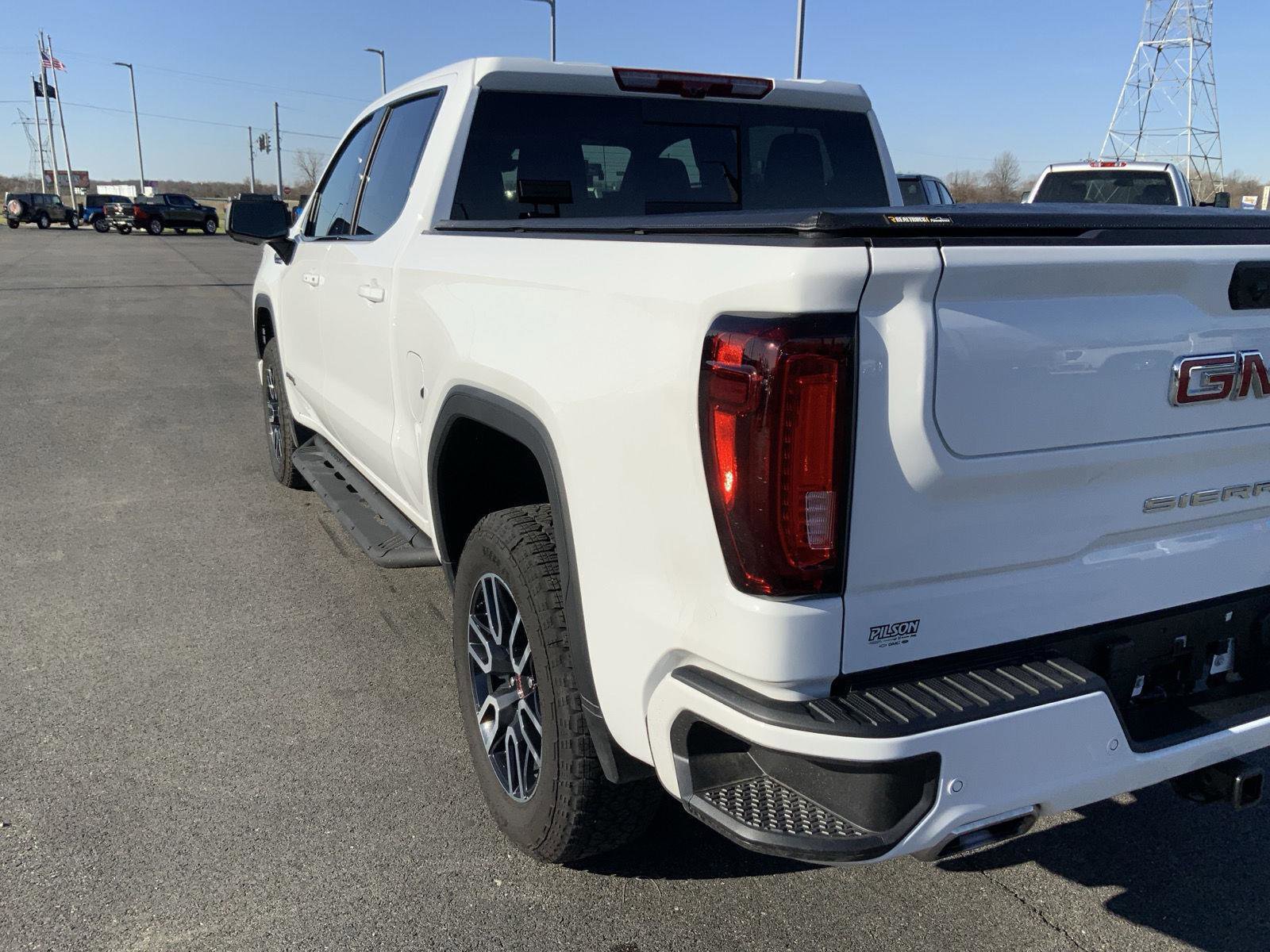 Used 2026 GMC Sierra 1500 AT4 w/ AT4 Premium Package AWD/4WD image 21