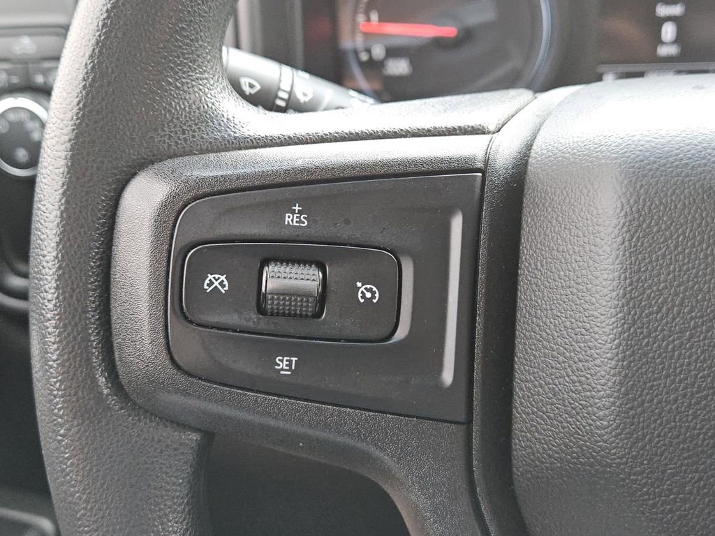 Used 2020 Chevrolet Silverado 1500 Custom w/ Custom Value Package image 17