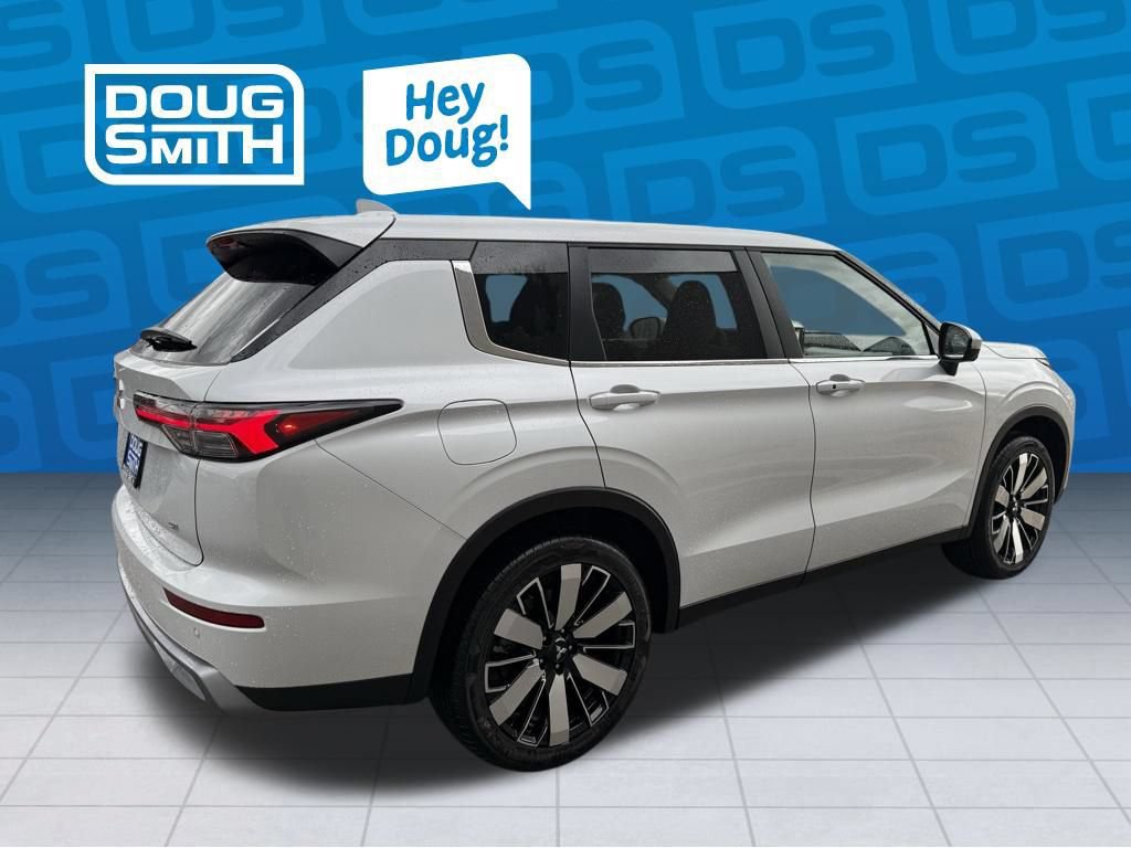 New 2026 Mitsubishi Outlander SE FWD image 4