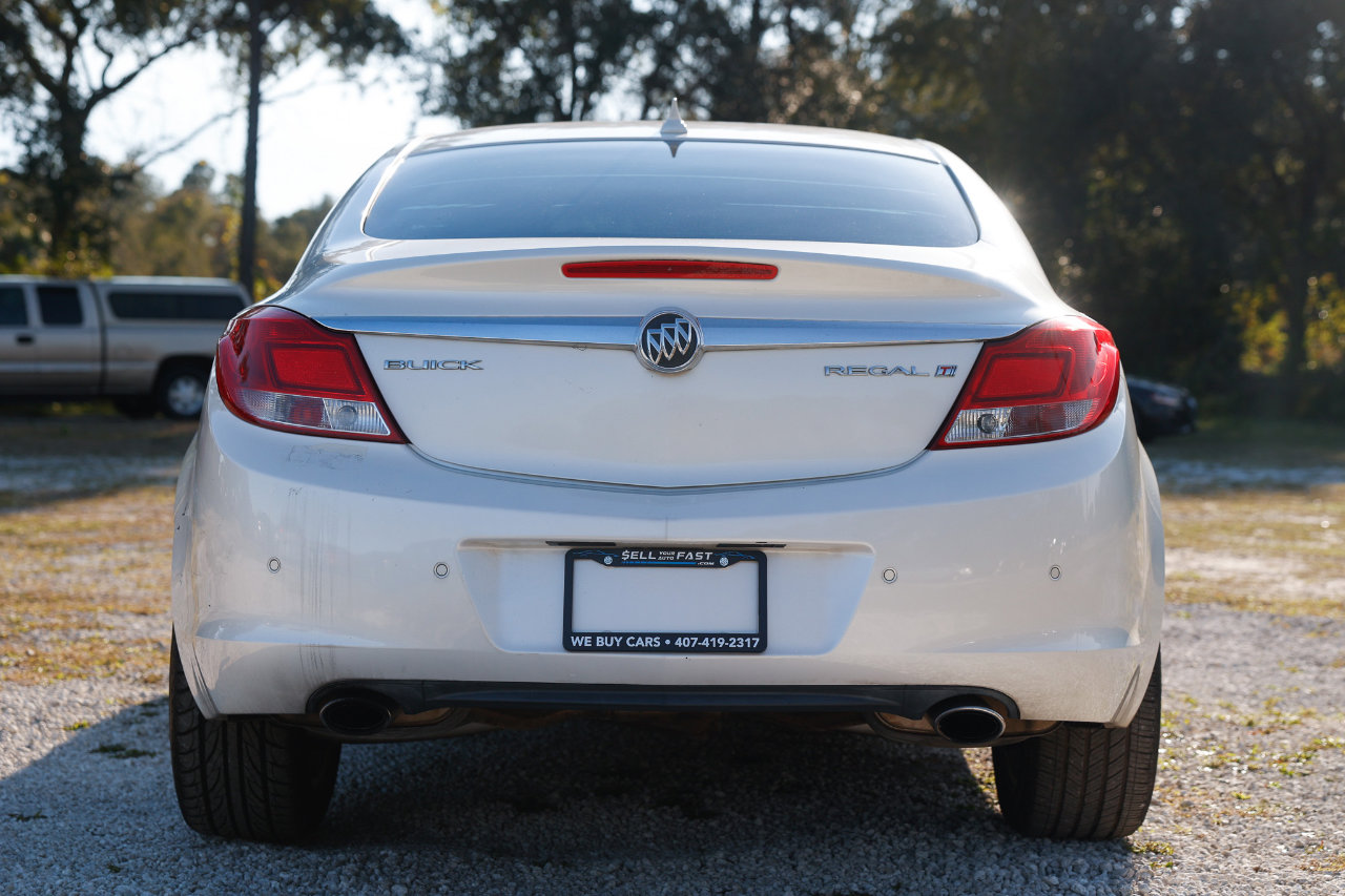 Used 2013 Buick Regal Premium image 7