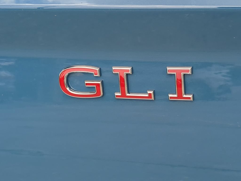 New 2026 Volkswagen Jetta GLI Autobahn FWD image 9