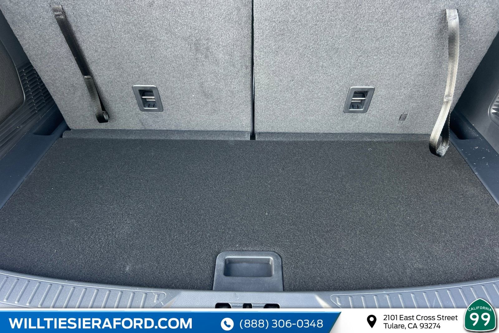 New 2026 Ford Explorer ST-Line w/ ST-Line Street Pack image 16