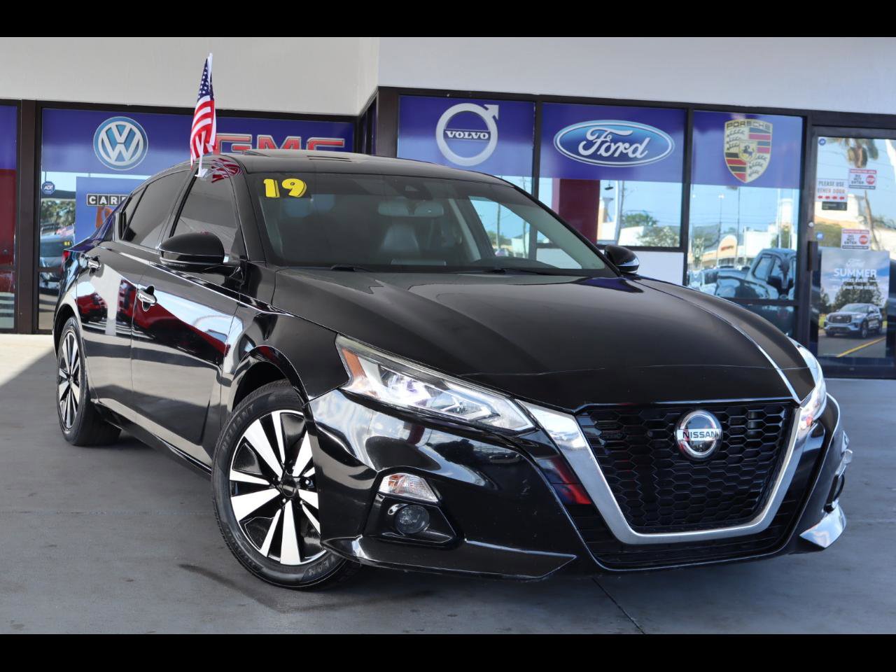 Used 2019 Nissan Altima 2.5 SL FWD image 1