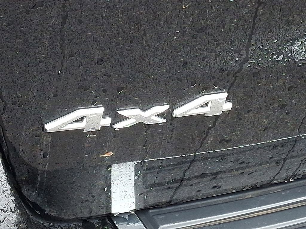 Used 2021 Jeep Grand Cherokee Limited image 11