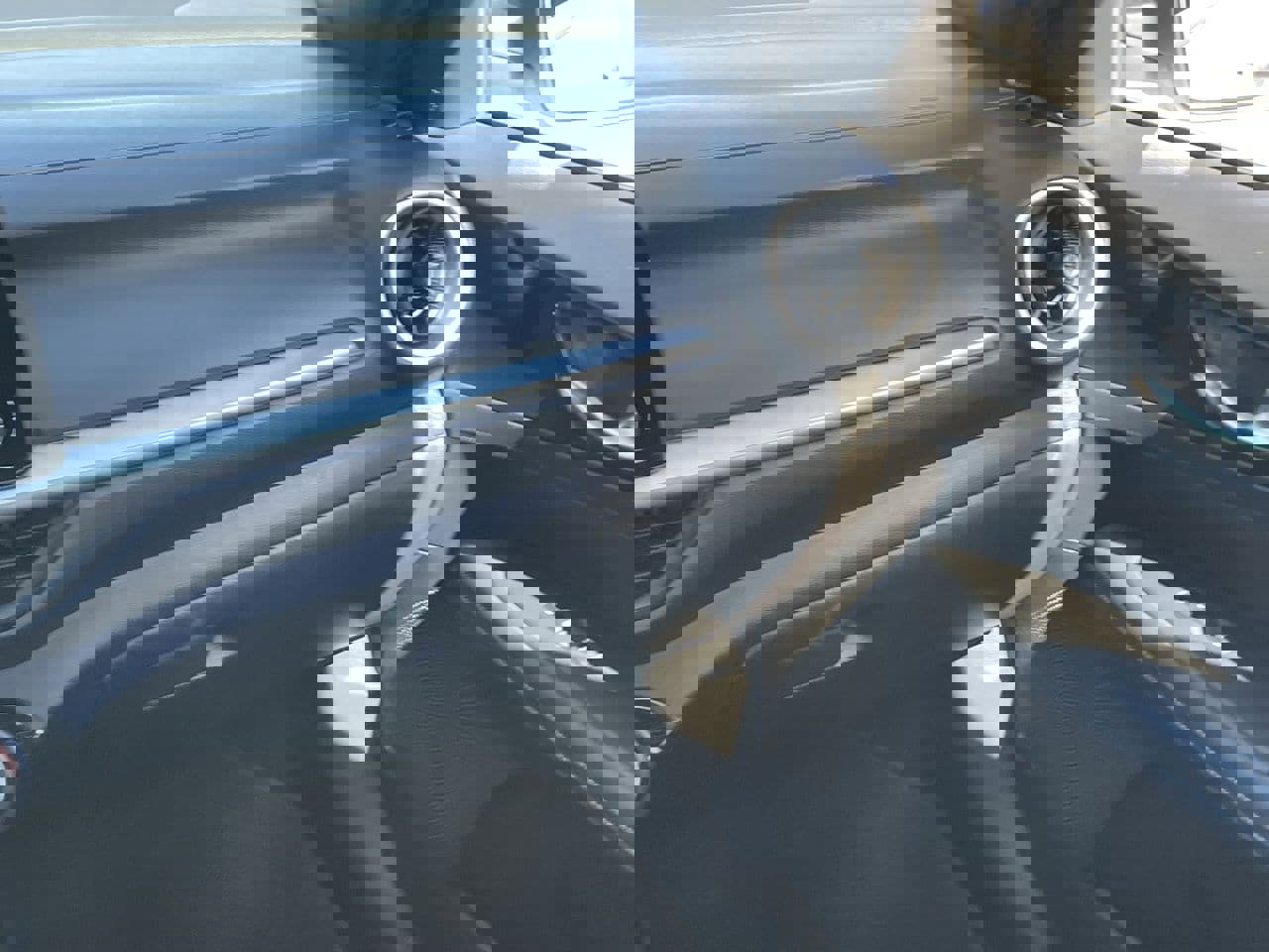 Used 2024 Kia Forte GT-Line w/ GT-Line Premium Package image 18