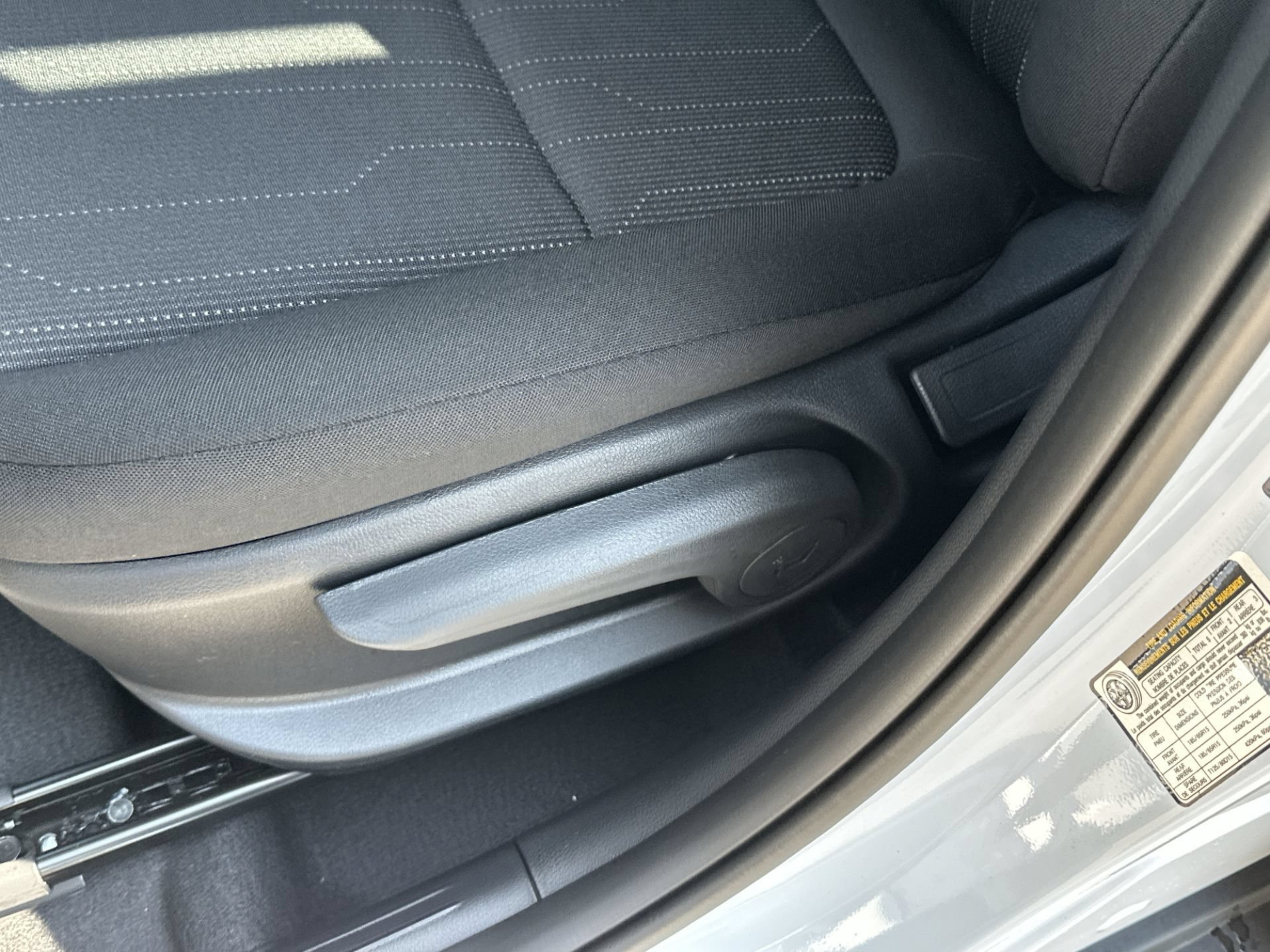 New 2026 Hyundai Venue SE FWD image 14
