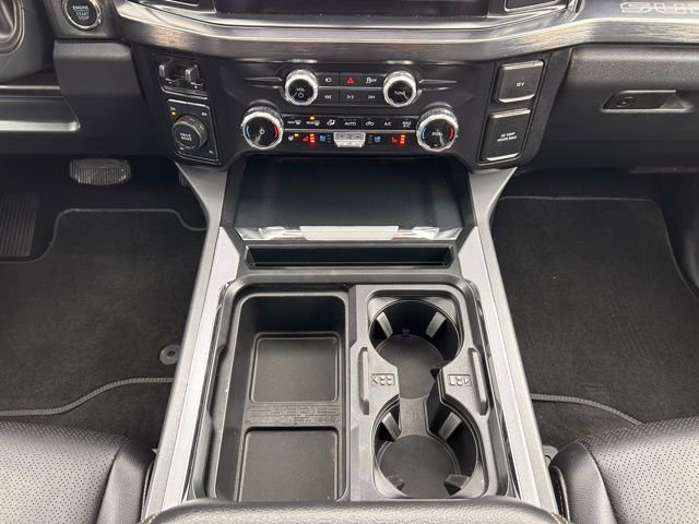 Used 2025 Ford F350 Lariat w/ Black Appearance Package image 22