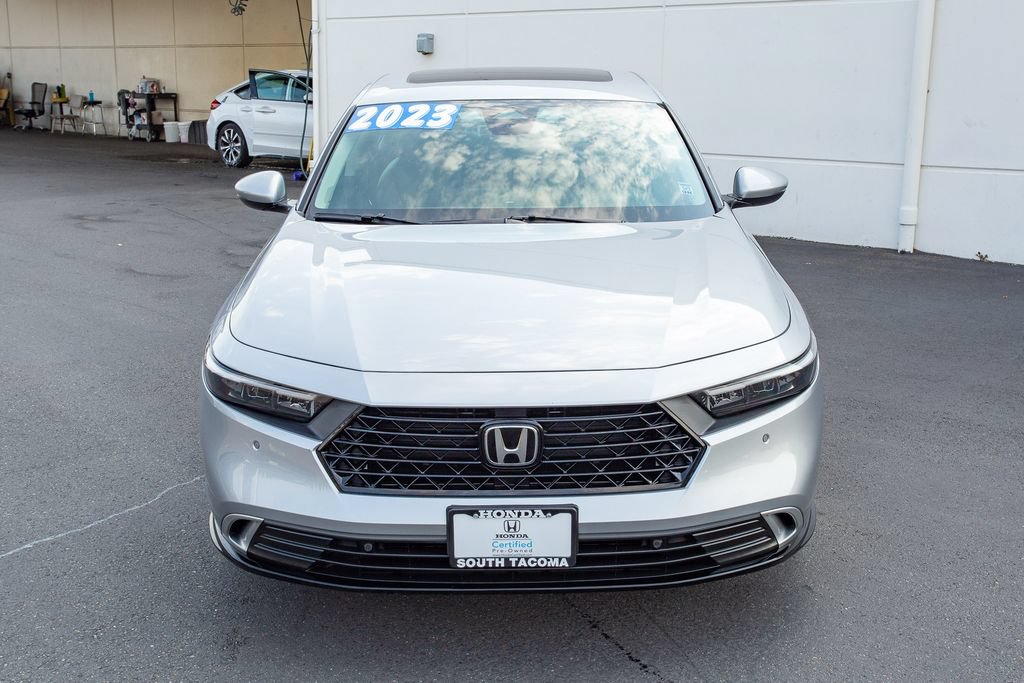 Used 2023 Honda Accord Touring image 4