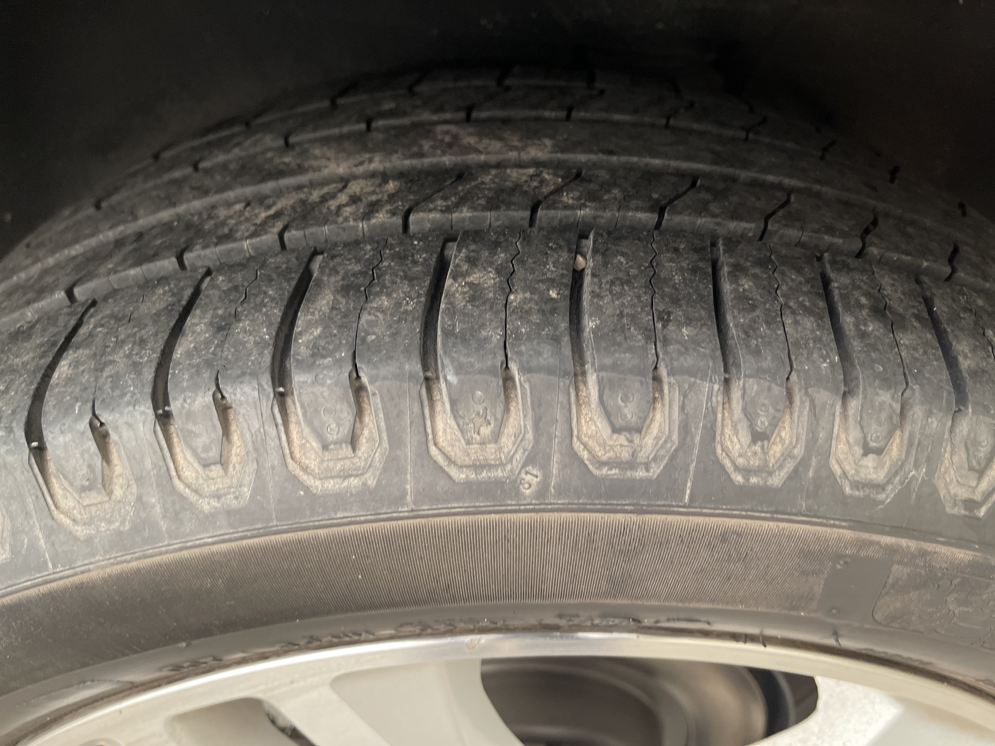 Used 2020 Chevrolet Equinox Premier AWD/4WD image 23