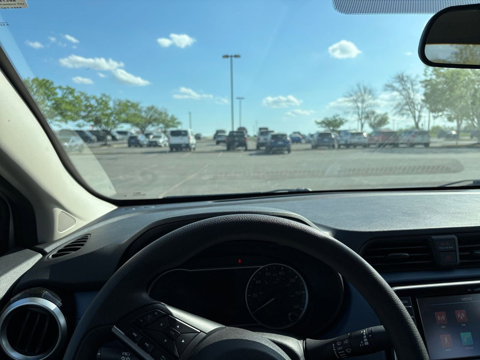 Used 2025 Nissan Versa SV FWD image 32