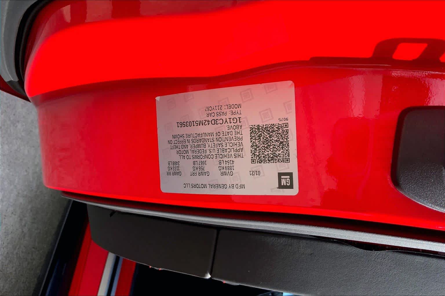 Used 2021 Chevrolet Corvette Stingray Premium Conv w/ Z51 Performance Package RWD image 32