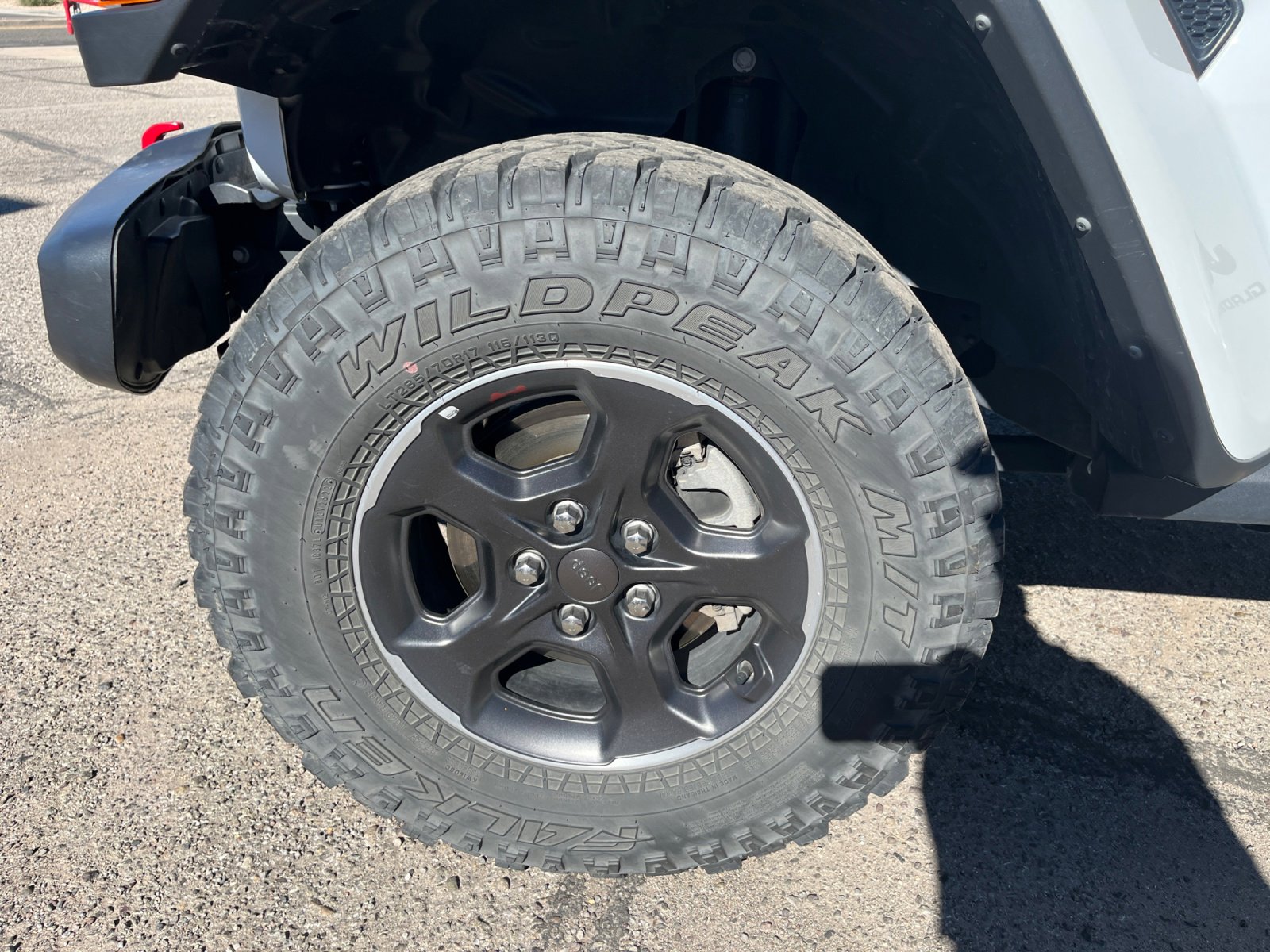 Used 2023 Jeep Gladiator Rubicon w/ Trailer Tow Package image 25