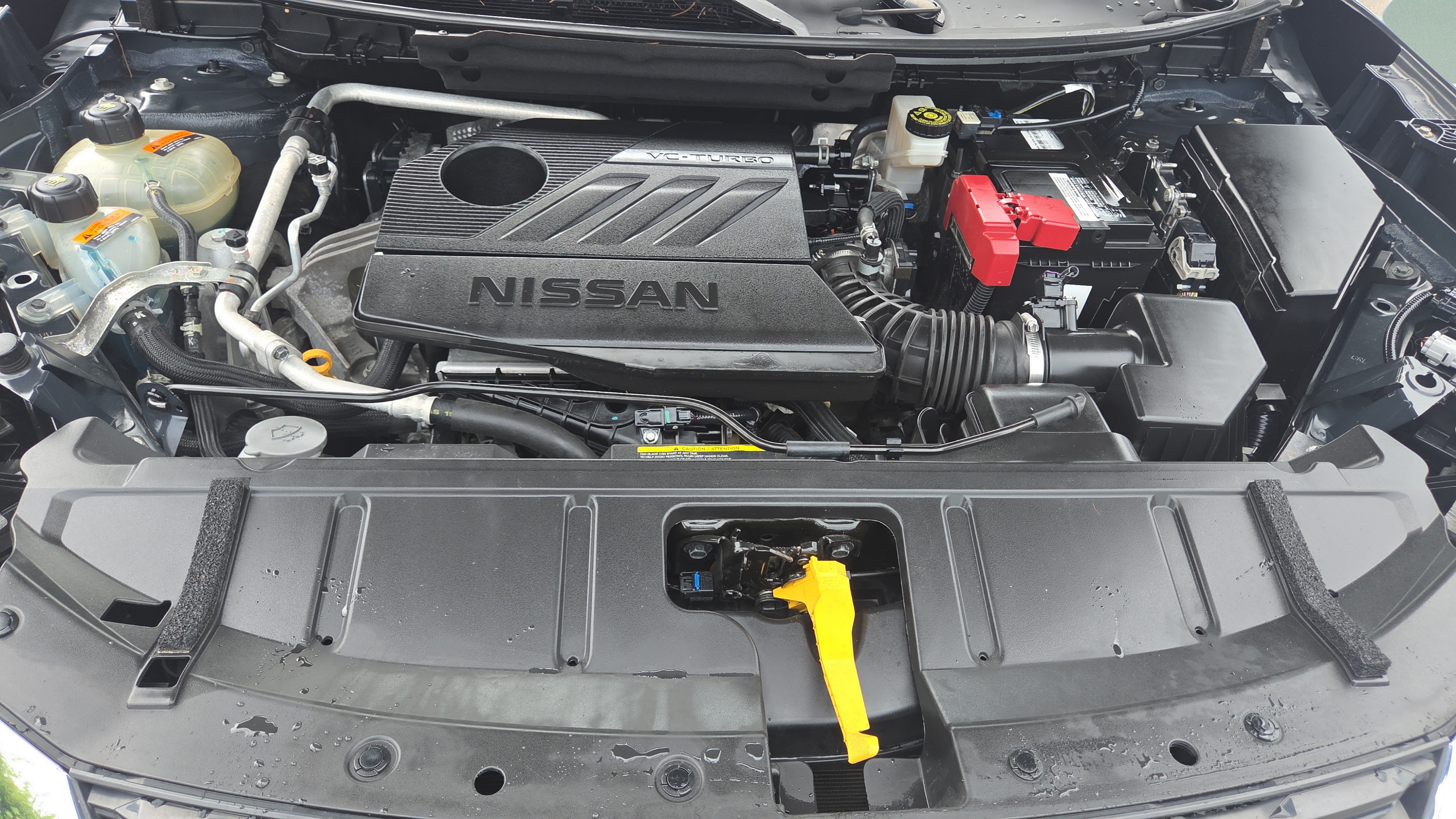 Used 2023 Nissan Rogue S AWD/4WD image 20