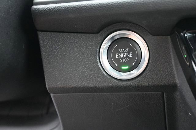 Used 2024 Chevrolet Traverse LT FWD image 14