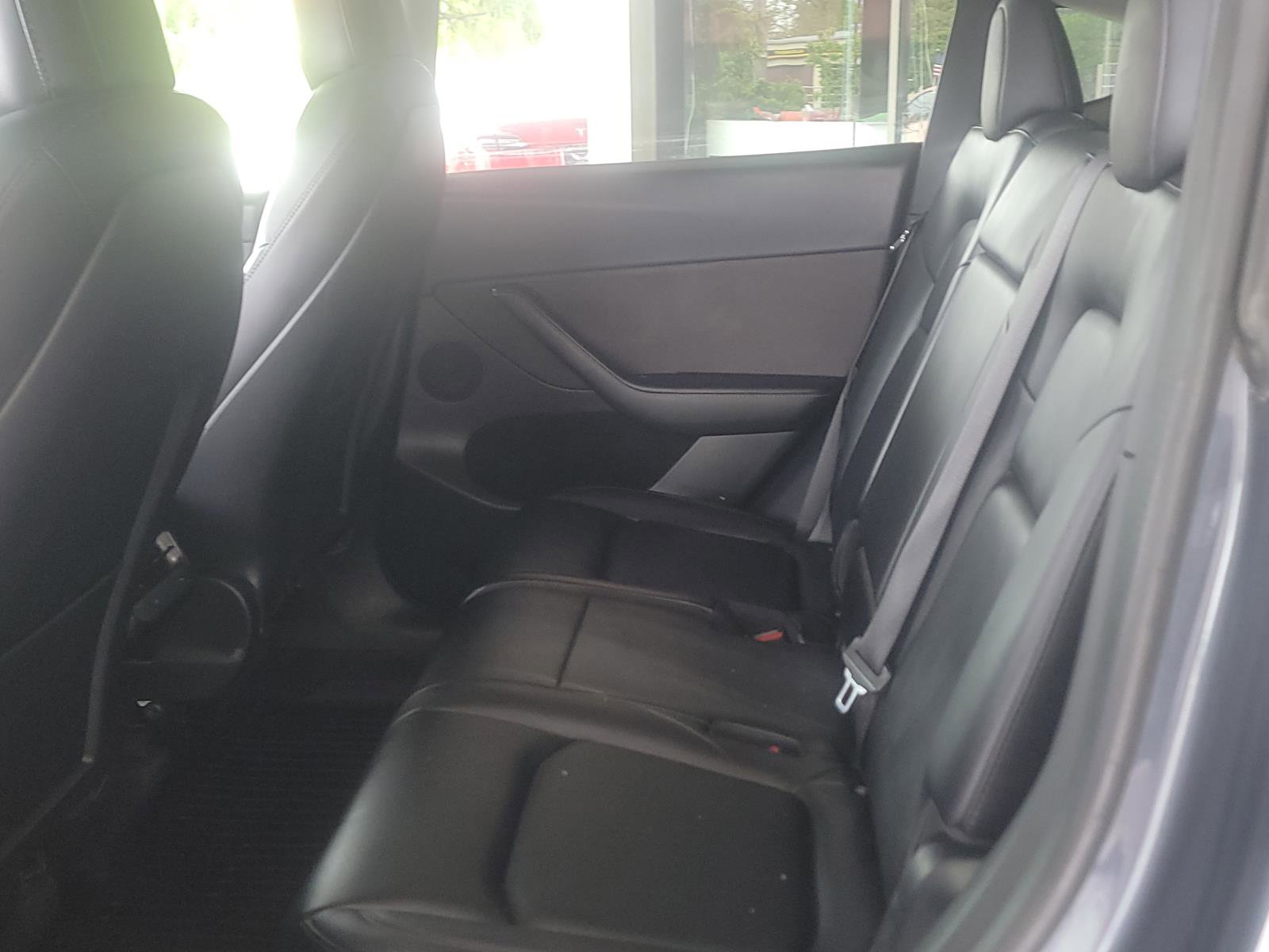 Used 2023 Tesla Model Y Long Range AWD/4WD image 13