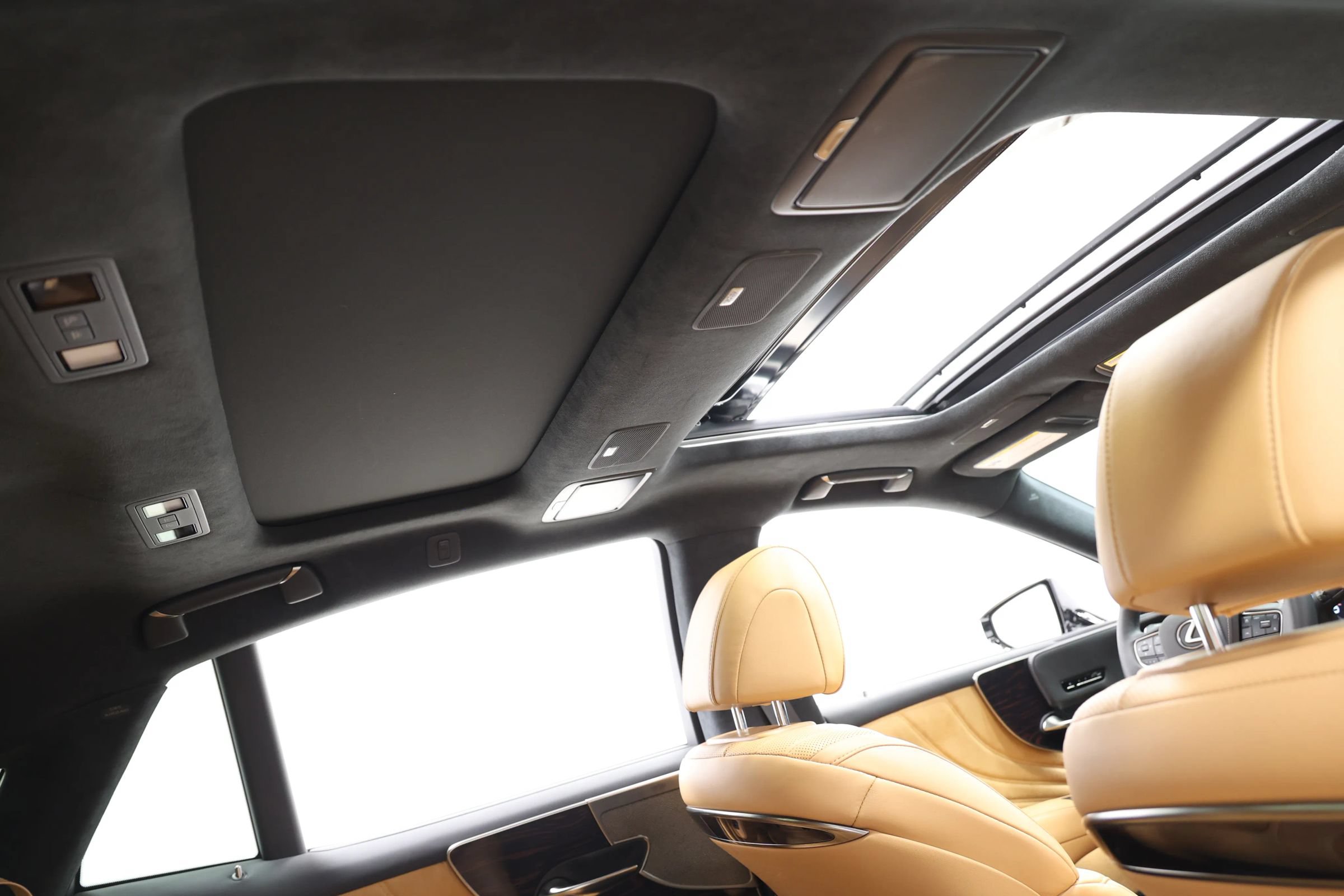 Used 2024 Lexus LS 500 w/ Interior Upgrade Package RWD image 90