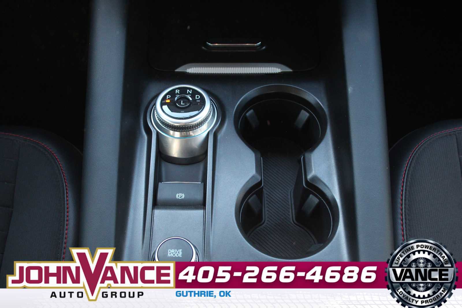 Used 2025 Ford Explorer ST-Line image 32