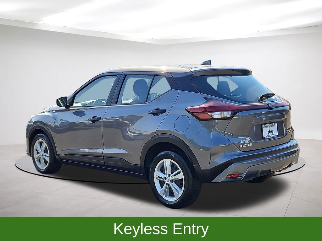 Used 2024 Nissan Kicks S image 5
