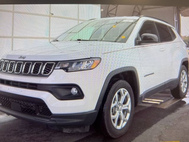 Used 2024 Jeep Compass Latitude