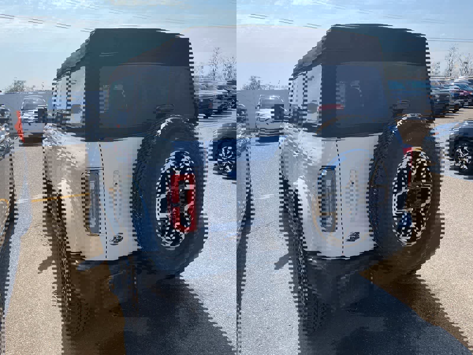 Used 2023 Ford Bronco Outer Banks image 9