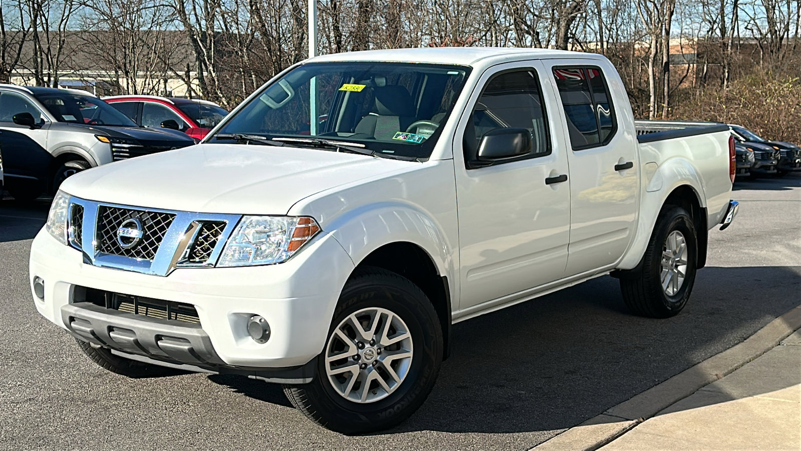 Certified 2019 Nissan Frontier SV image 1