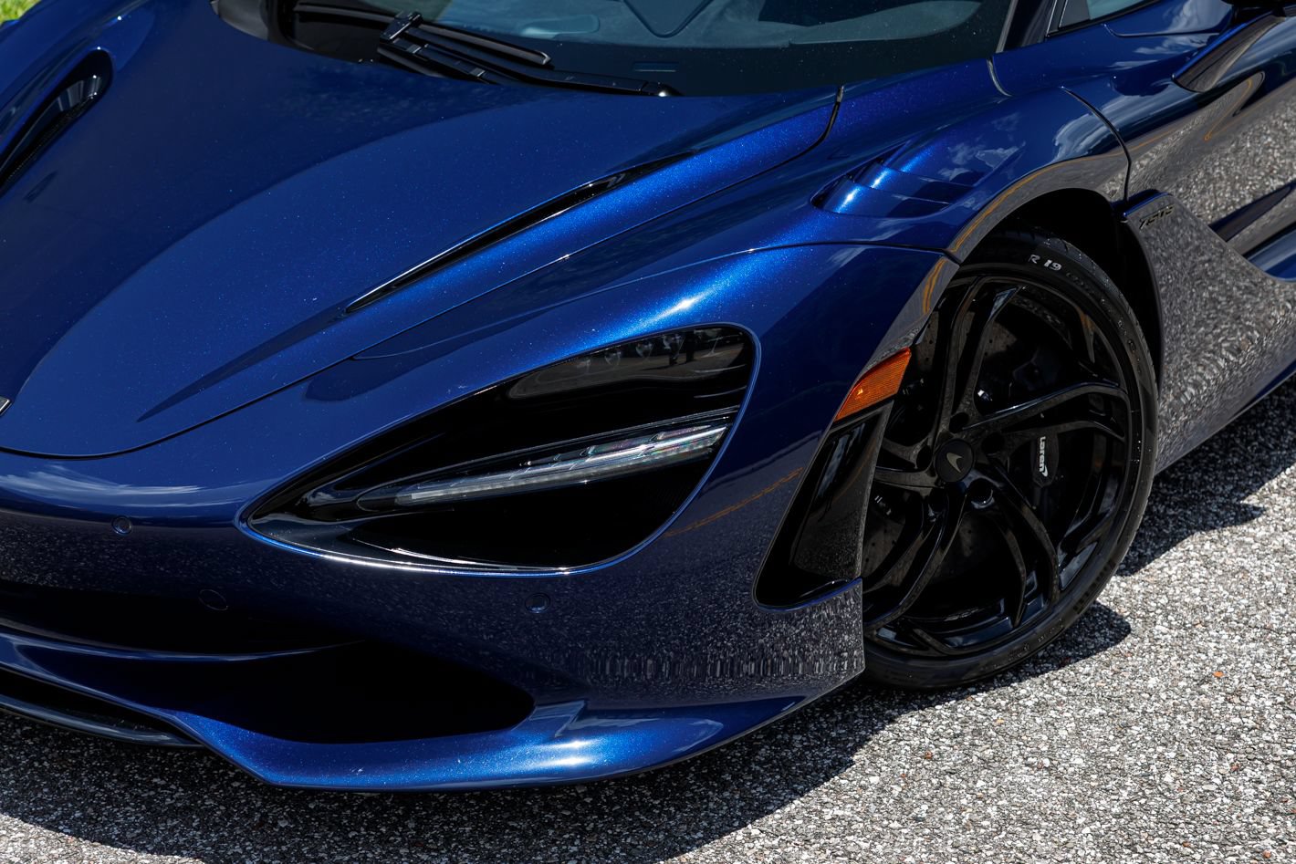 Used 2025 McLaren 750S RWD image 39