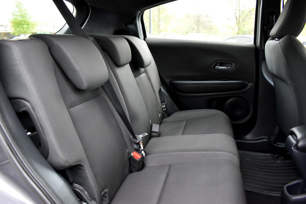 Used 2019 Honda HR-V Sport image 28