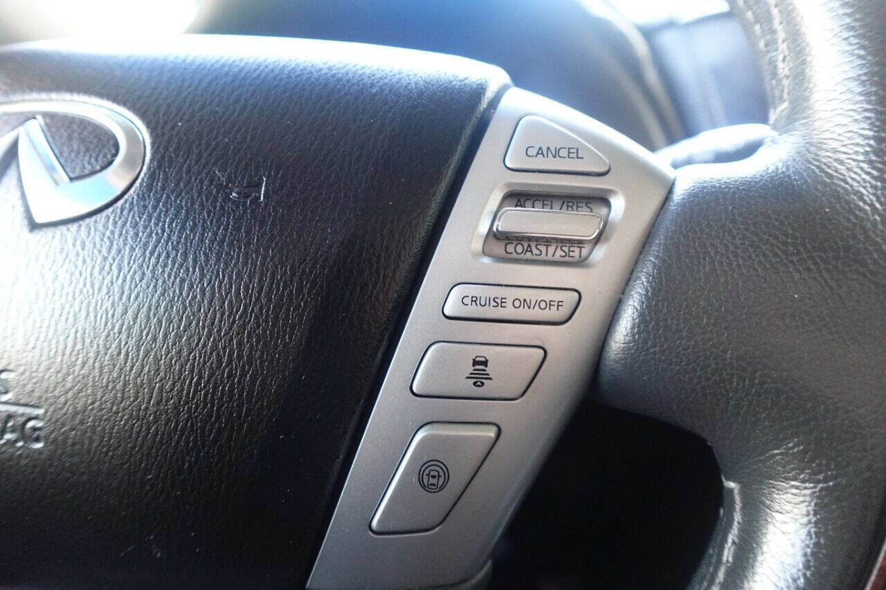 Used 2016 INFINITI QX80 Base 4dr SUV w/ 22" Wheel Package image 24