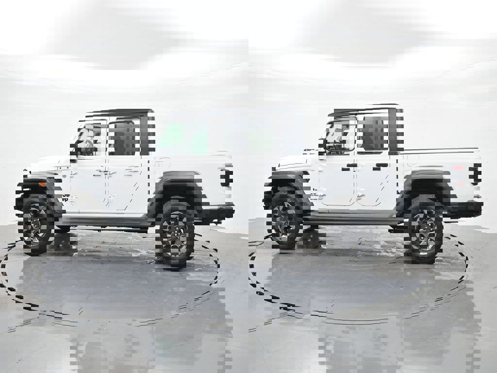 Used 2020 Jeep Gladiator Sport w/ Quick Order Package 24S AWD/4WD image 8