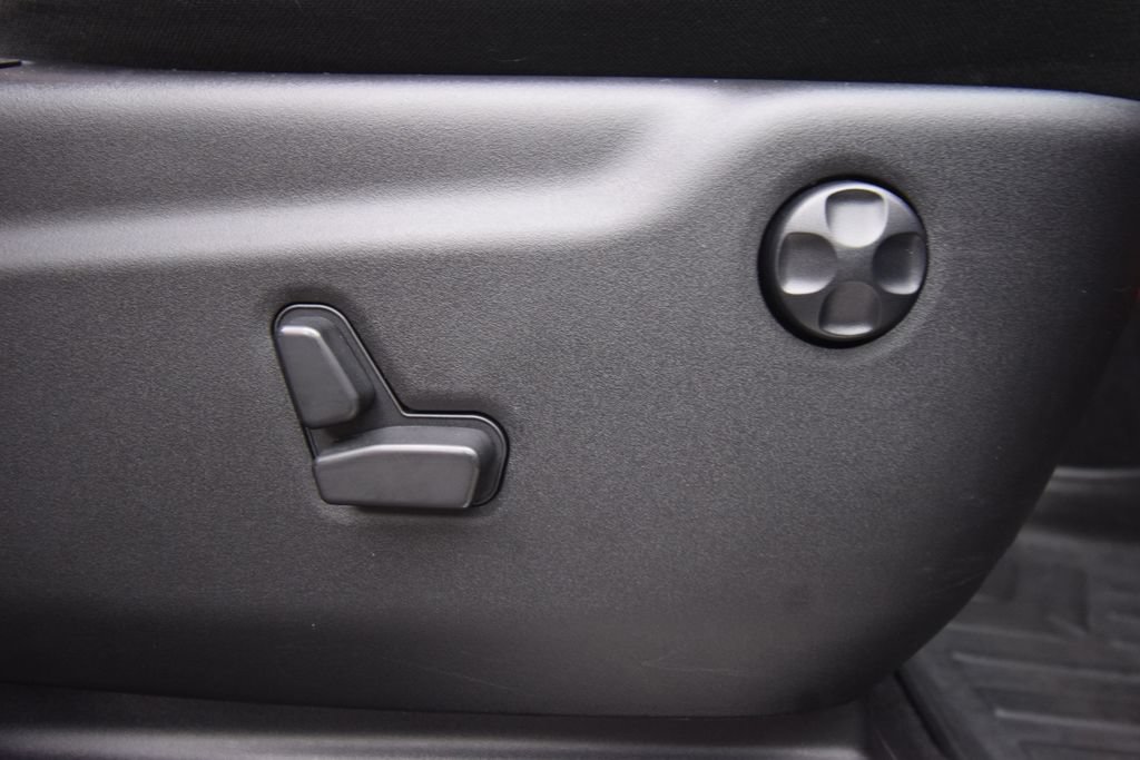 Used 2023 Dodge Durango SRT AWD/4WD image 30