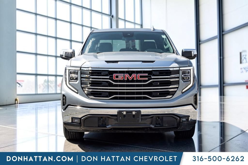 Used 2025 GMC Sierra 1500 SLT AWD/4WD image 25