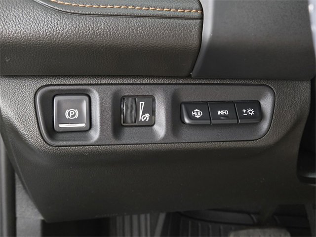 Used 2021 GMC Acadia AT4 w/ Technology Package image 32