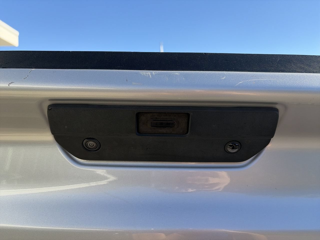 Used 2021 Chevrolet Silverado 1500 Custom Trail Boss w/ LPO, Dark Essentials Package AWD/4WD image 32