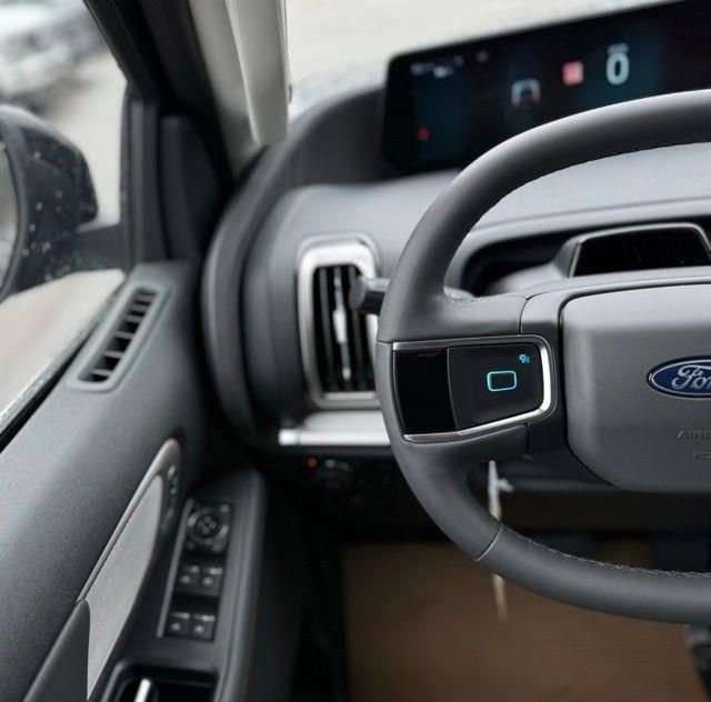 New 2026 Ford Expedition Max Active image 19
