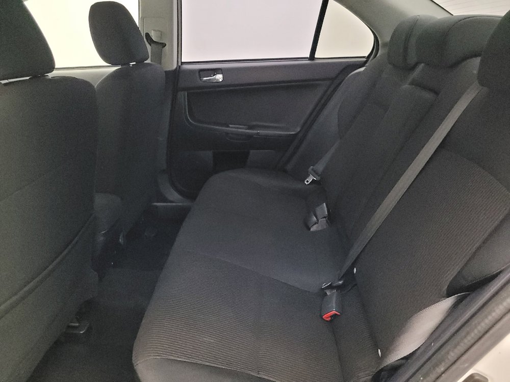 Used 2017 Mitsubishi Lancer ES image 18