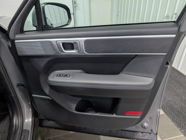 Used 2026 Hyundai Santa Fe Limited AWD/4WD image 28
