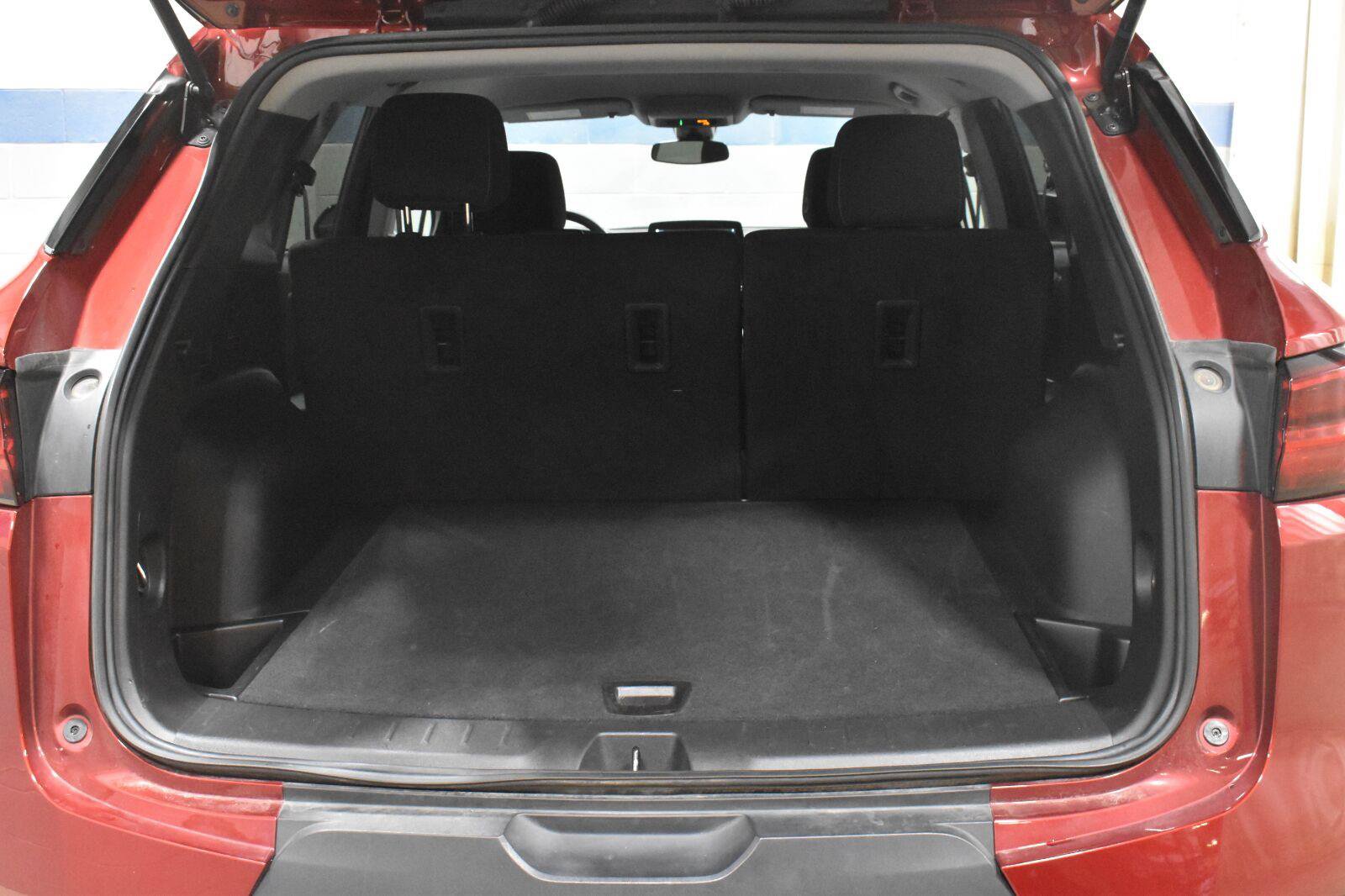 Used 2025 Chevrolet Blazer LT AWD/4WD image 27