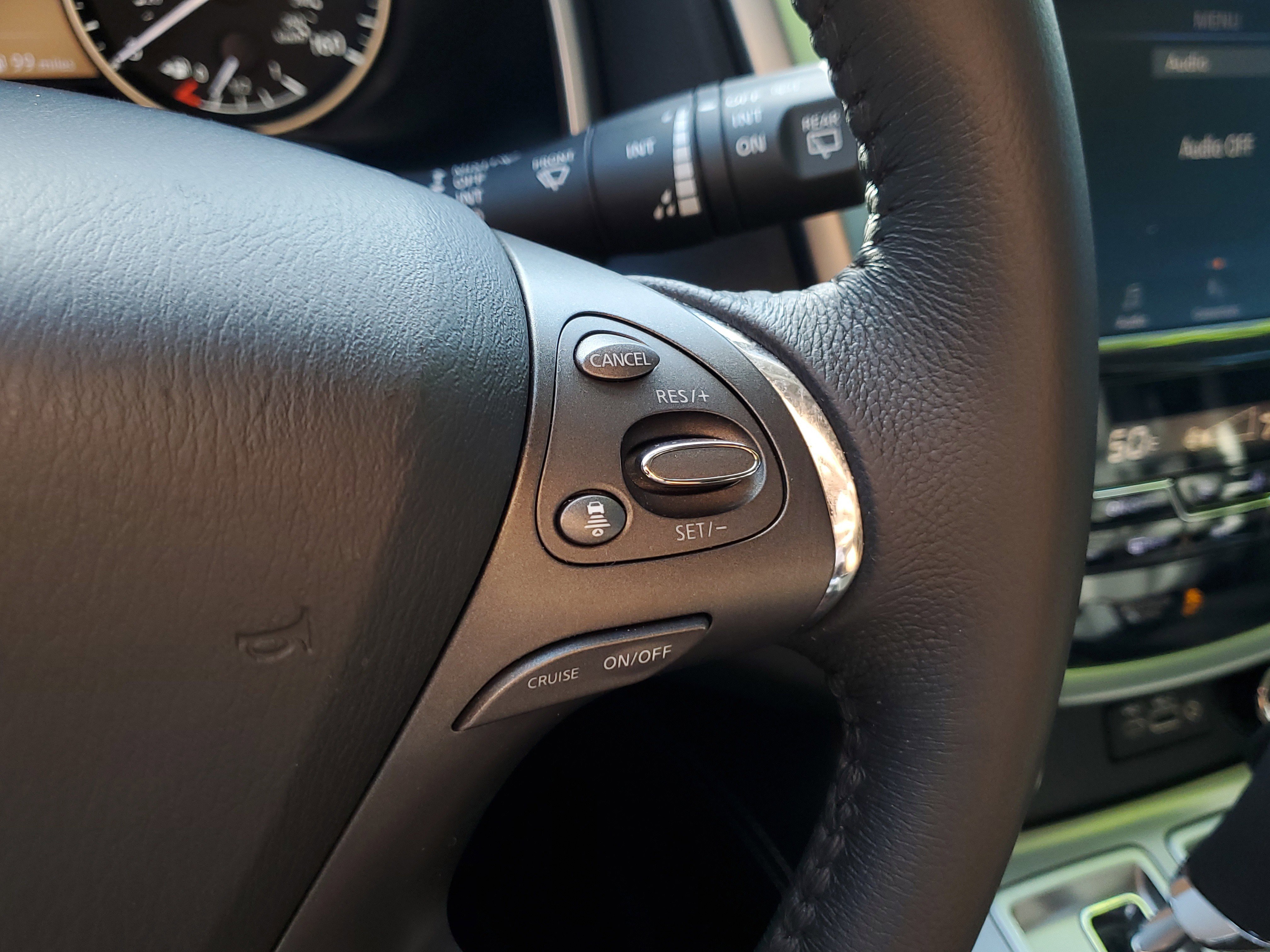 Used 2024 Nissan Murano SV image 23