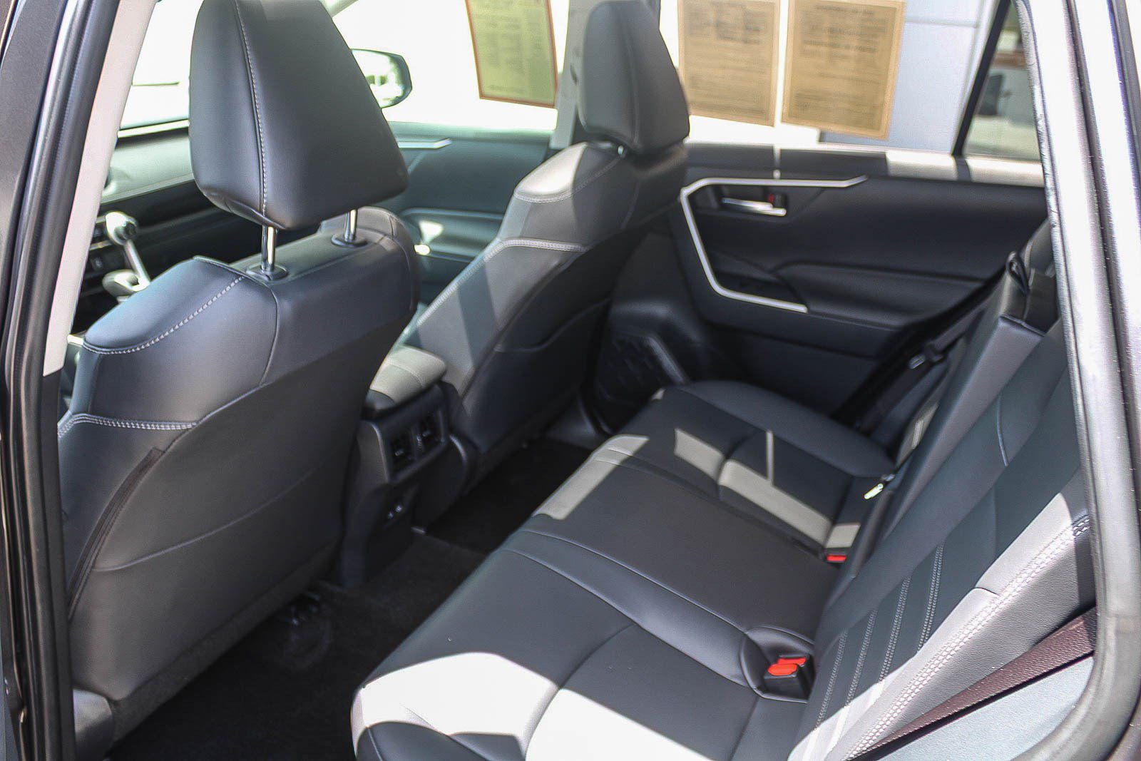 Certified 2025 Toyota RAV4 XLE Premium w/ Weather Package AWD/4WD image 20