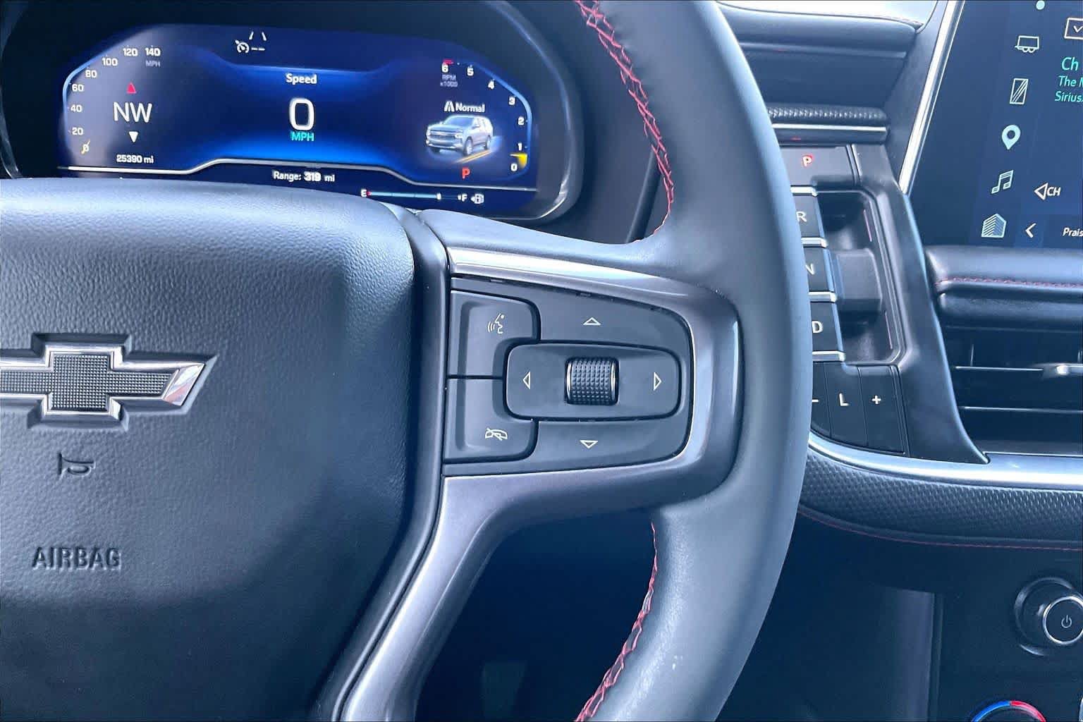 Used 2024 Chevrolet Suburban RST RWD image 24