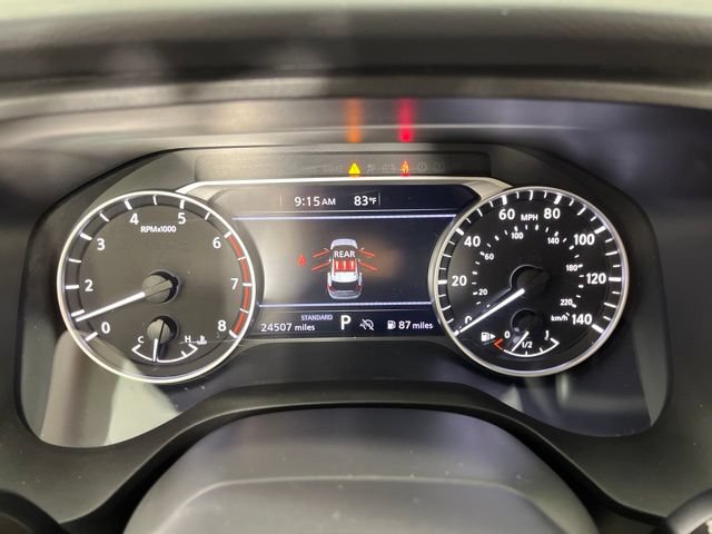 Certified 2025 Nissan Rogue SV FWD image 24