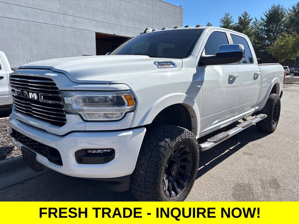 Used 2022 RAM 2500 Laramie AWD/4WD image 1